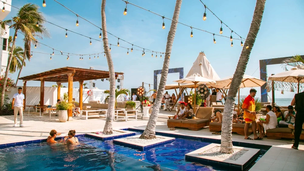 Hotel Wala Beach Club con day pass
