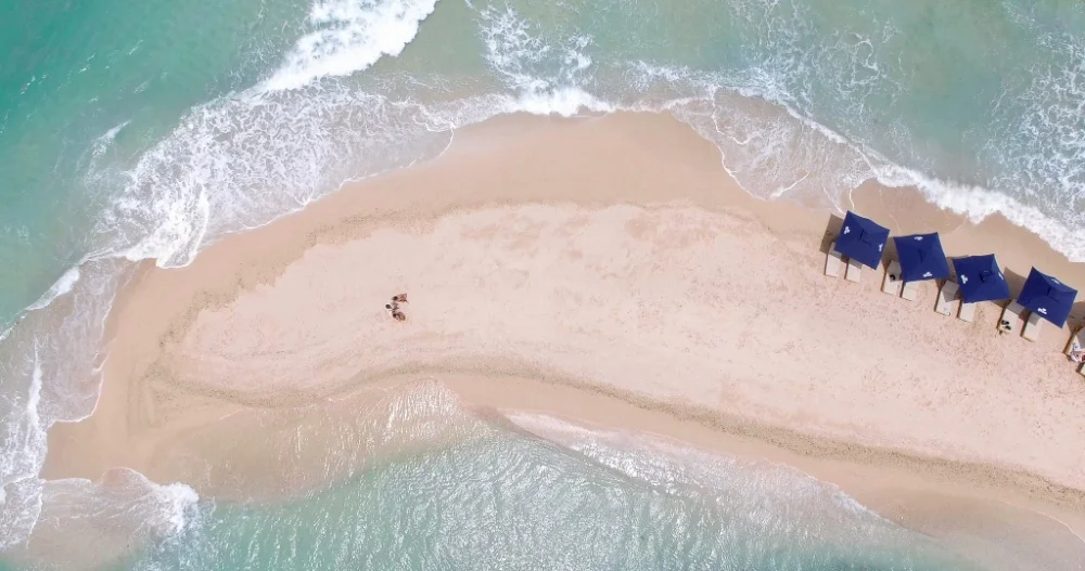 Hotel Corona Island con day pass