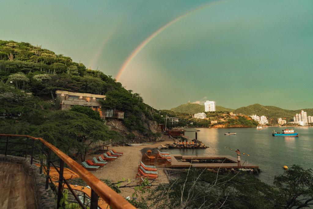 Hotel Perla Roca Hotel Santa Marta con day pass