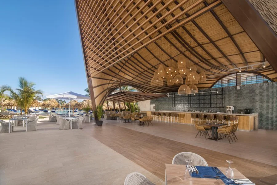 Hotel Serenade All Suites, Adults Only Resort con day pass