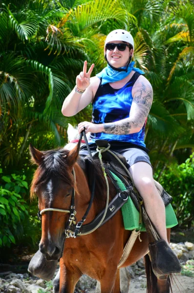 Hotel Tour Caballo y Splash of Emotions con day pass