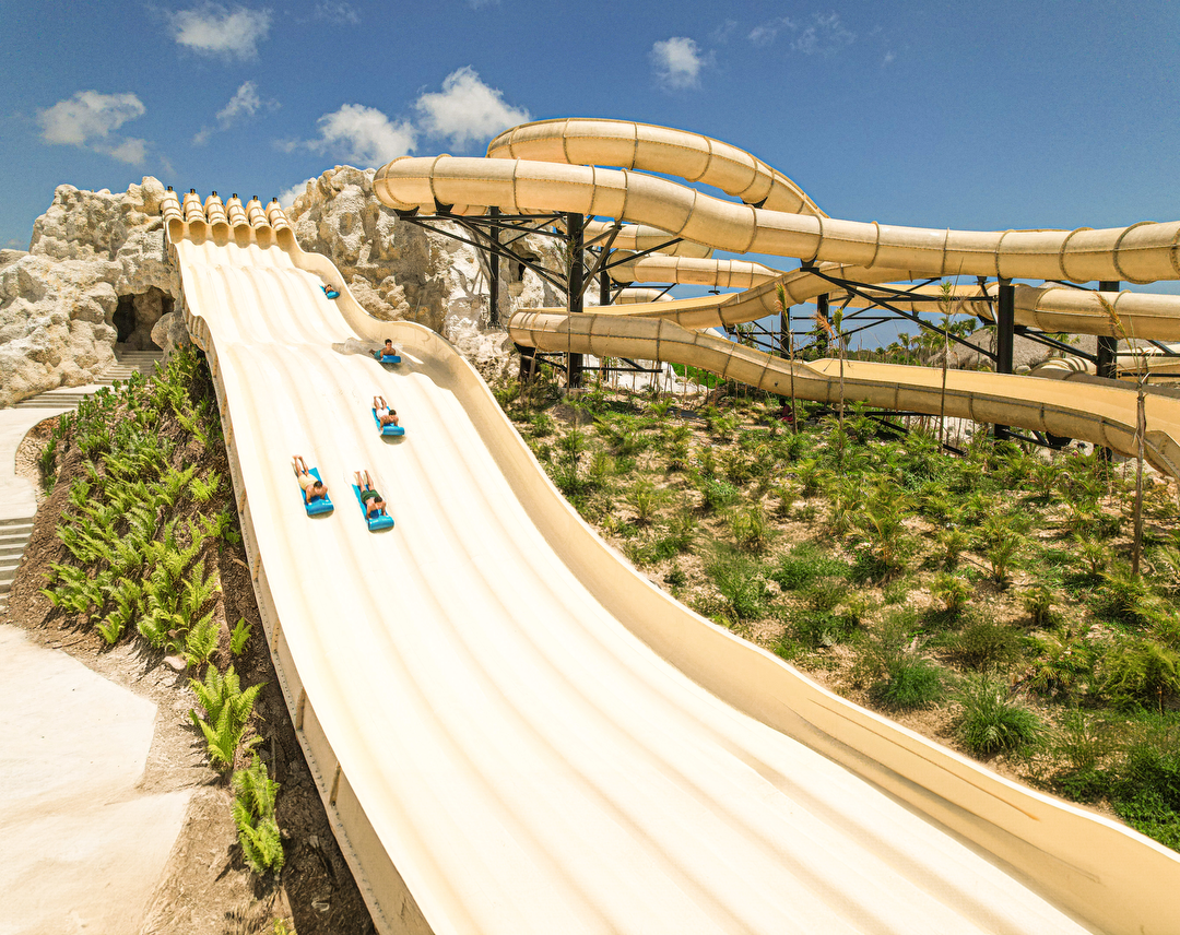 Hotel El Dorado Water Park con day pass