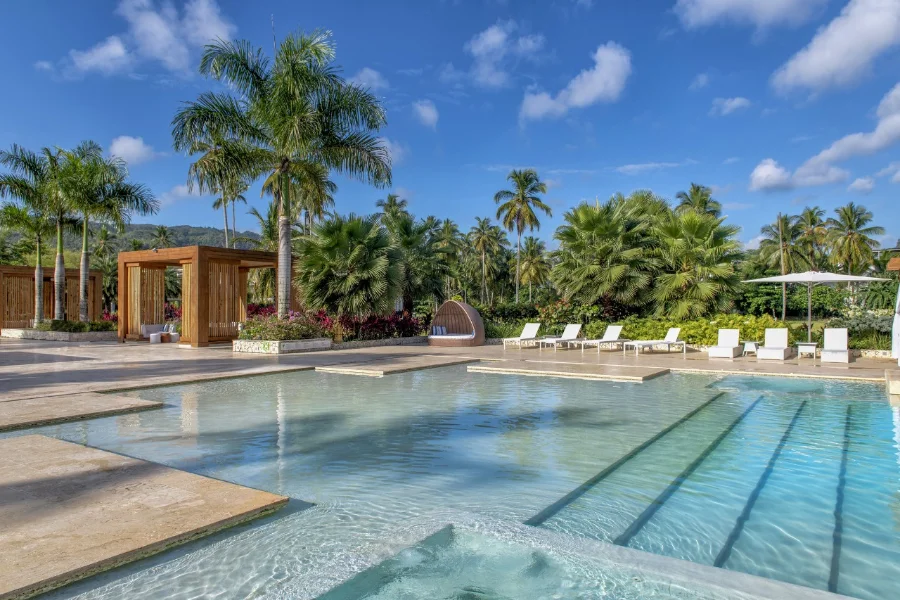 Hotel Viva V Samana by Wyndham con day pass