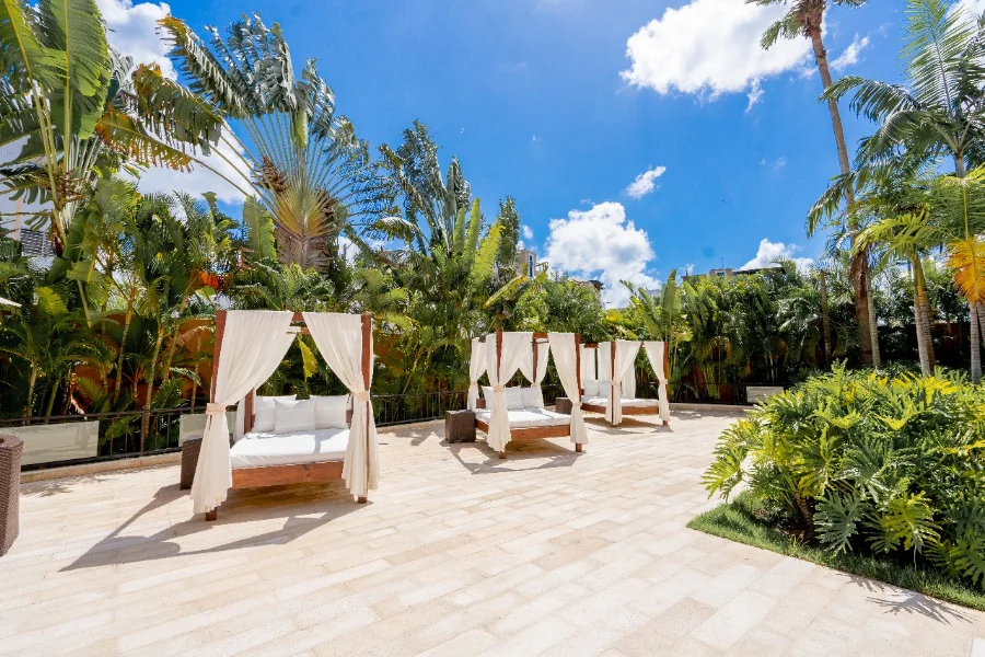 Hotel Hodelpa Garden Court con day pass