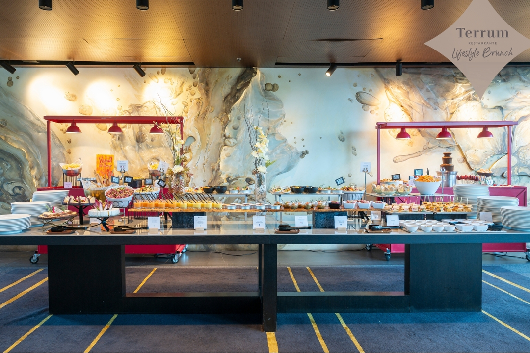 Hotel Hyatt Regency Barcelona Tower con day pass