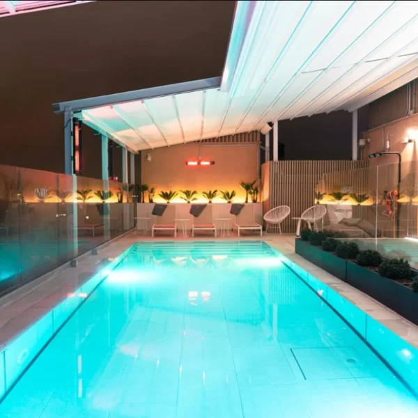 Hotel La Catorce Sky Bar con day pass