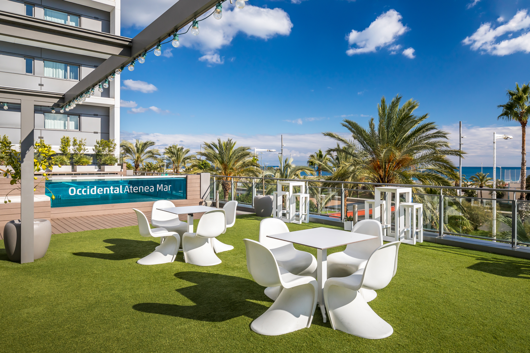 Hotel Occidental Atenea Mar - Adults Only con day pass