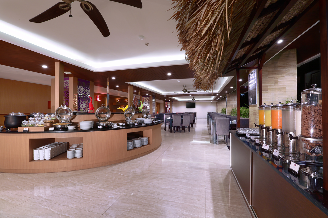 Hotel Quest San Hotel Denpasar con day pass