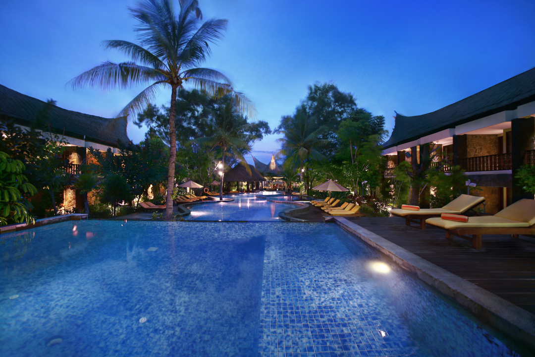 Hotel Aston Sunset Beach Resort con day pass