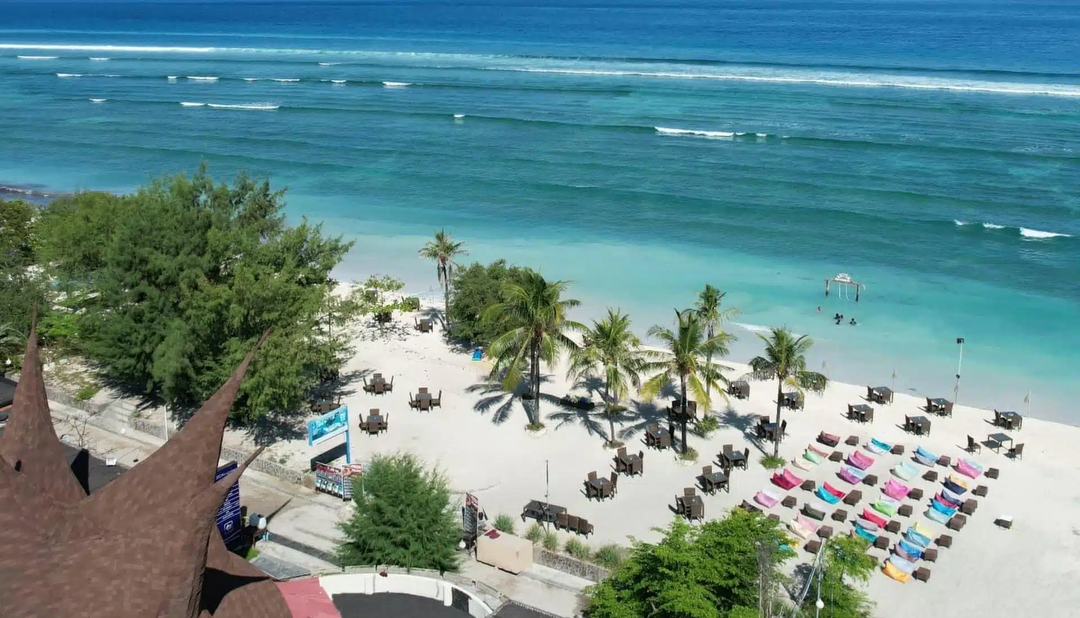 Hotel Aston Sunset Beach Resort con day pass