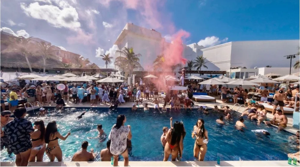 Hotel MB - Mandala Beach Club con day pass