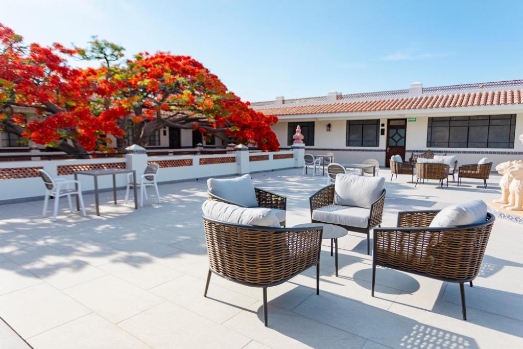 Hotel Gran Hotel Mexico by Solaris con day pass