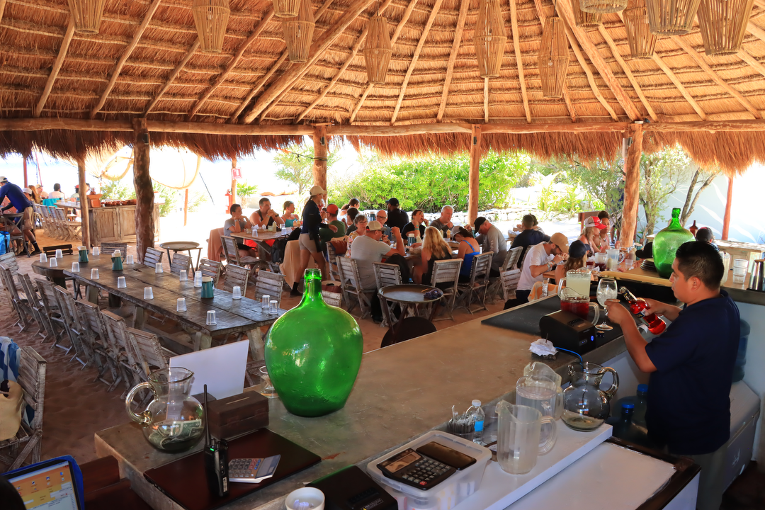 Hotel Punta Venado Beach Club by Cancún Adventures con day pass