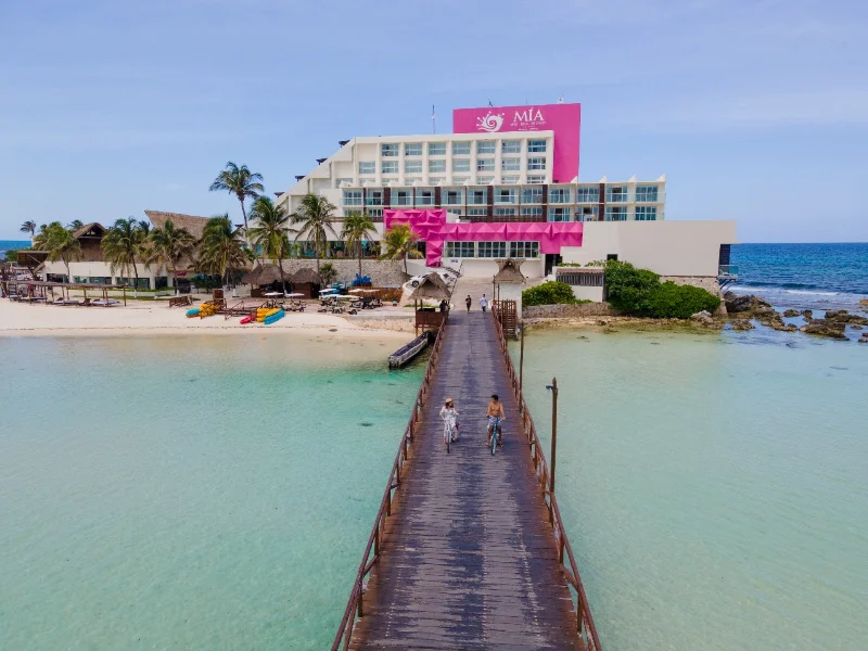 Hotel Mia Reef Isla Mujeres con day pass