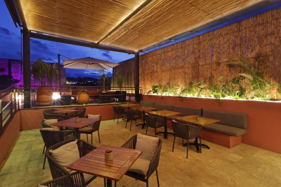 Hotel City Centro by Marriott Oaxaca con day pass