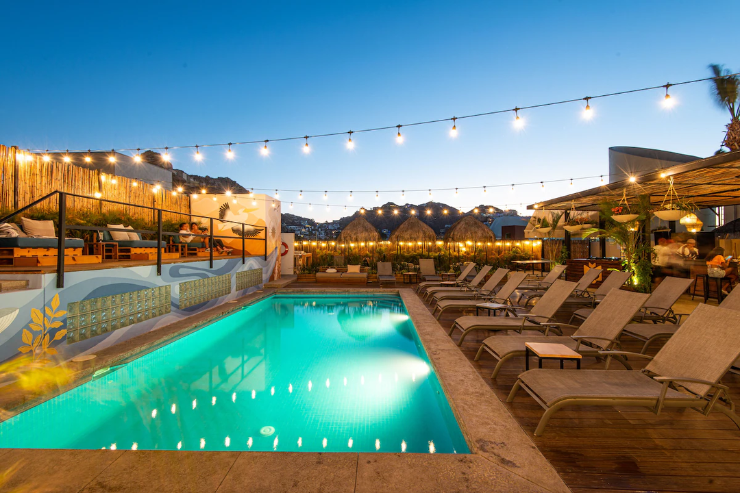 Hotel Mayan Monkey Cabos | Best Hotel con day pass