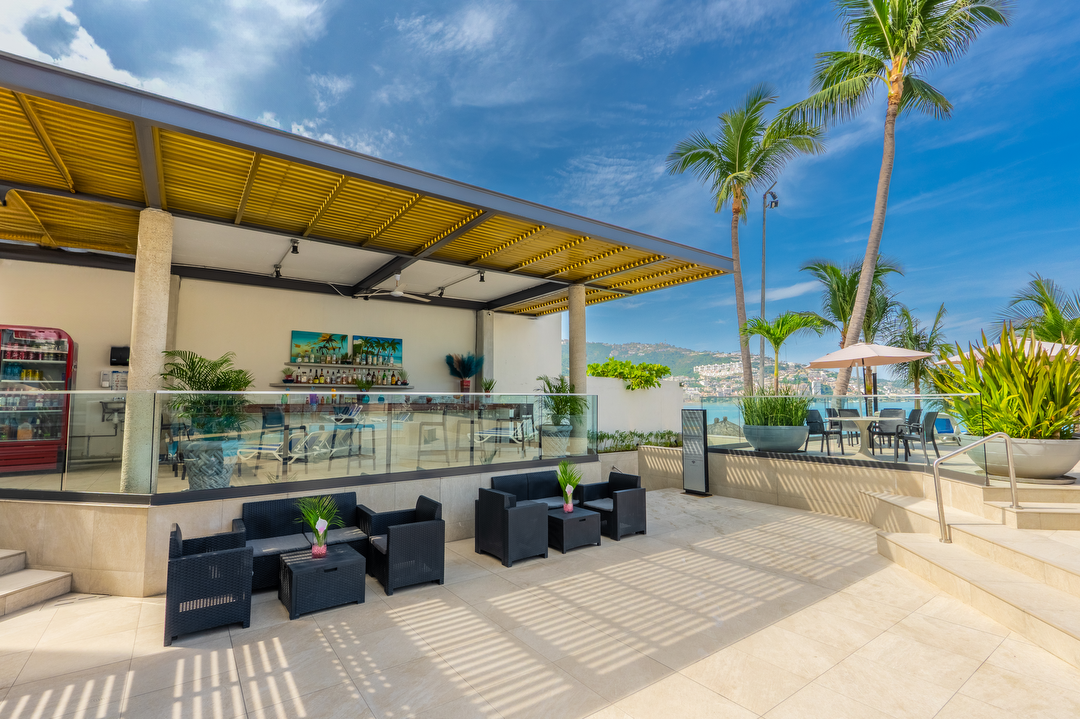 Hotel Copacabana Beach Hotel Acapulco con day pass