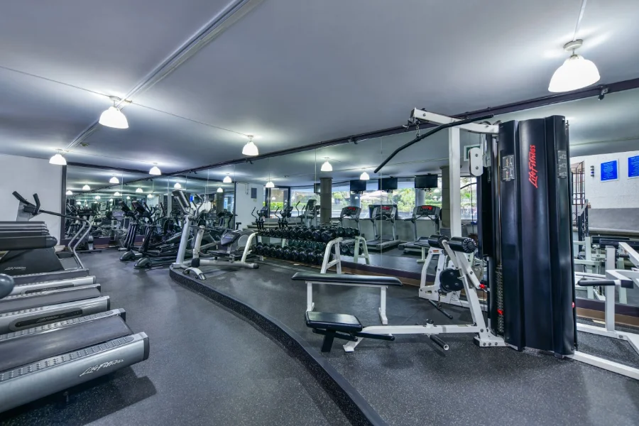 Hotel Krystal Satelite Maria Barbara con day pass