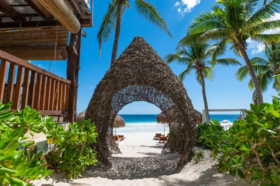 Hotel Ana y José Hotel & Beach Club con day pass