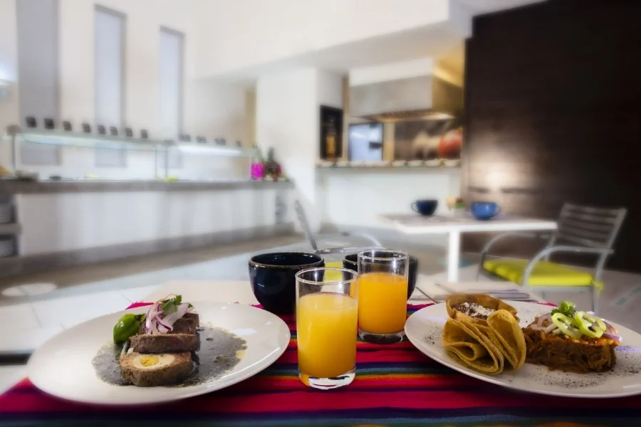 Hotel Krystal Urban Cancún con day pass