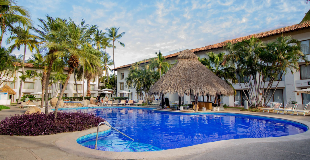 Hotel Plaza Pelicanos Club Beach Resort con day pass