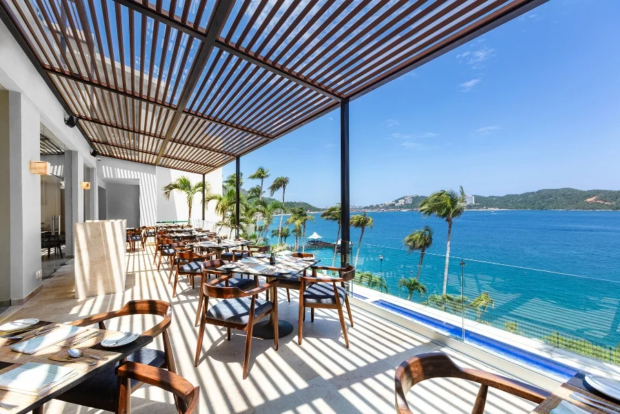 Hotel Camino Real Acapulco con day pass