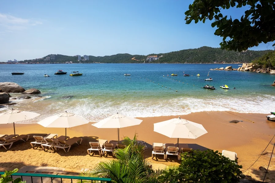 Hotel Camino Real Acapulco con day pass