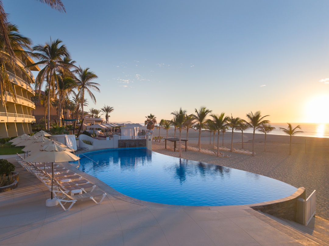 Hotel GR Solaris Lighthouse Los Cabos con day pass