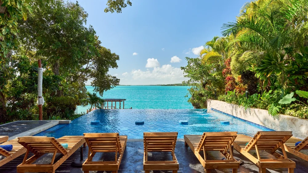 Hotel Cristalino Lagoon Front Hotel, Restaurant & Spa con day pass