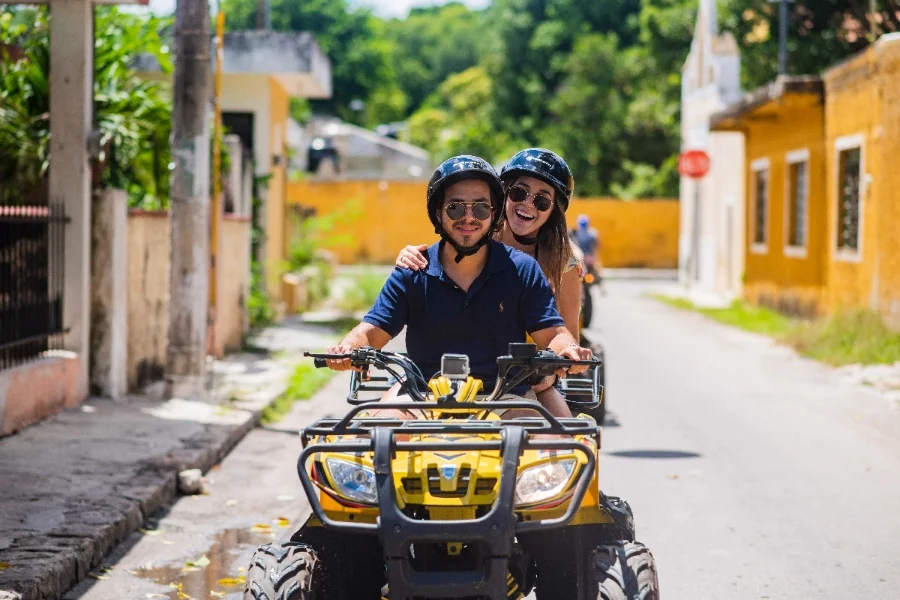 Hotel Tour Privado Izamal Pueblo Mágico con day pass