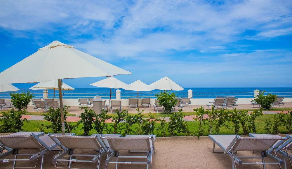 Hotel Plaza Pelicanos Grand Beach Resort con day pass