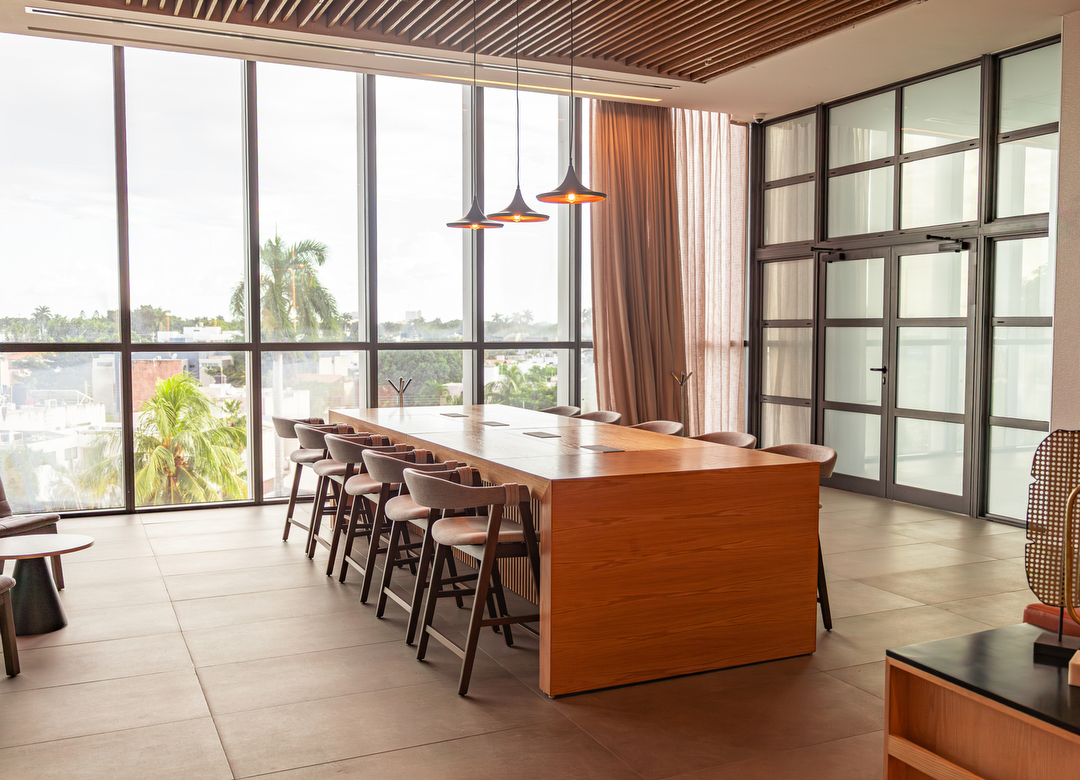 Hotel Crowne Plaza Merida by IHG con day pass