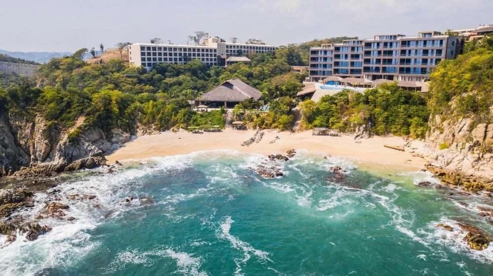 Hotel Coral Blue Huatulco All Inclusive con day pass