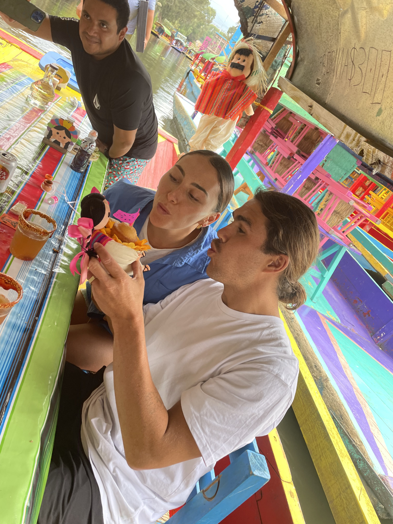 Hotel Bote privado Xochimilco con day pass