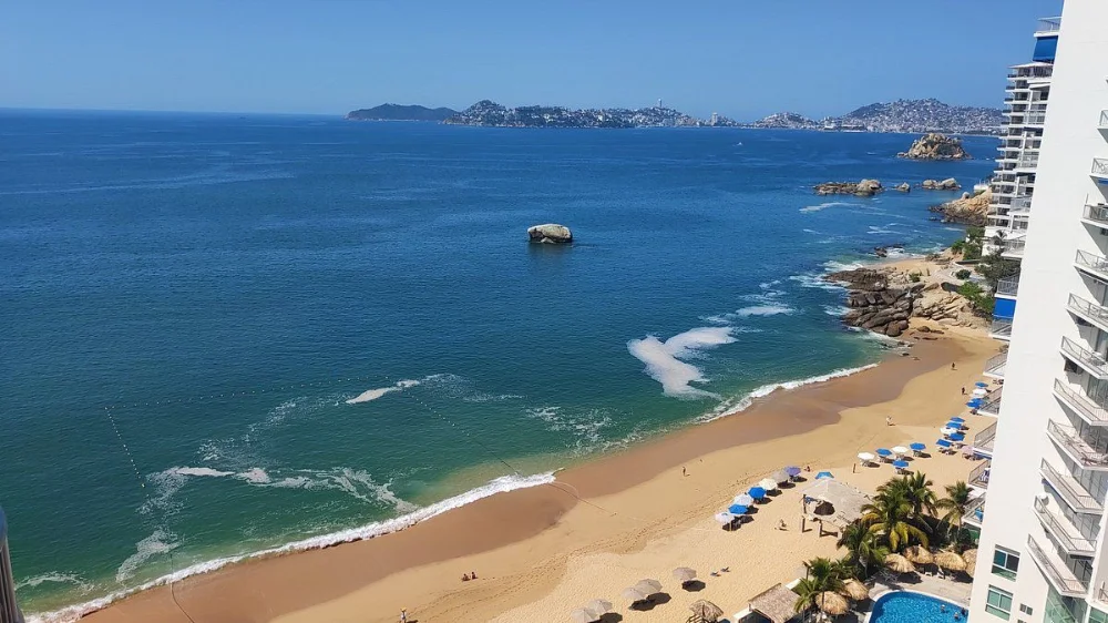 Hotel Amares Acapulco con day pass