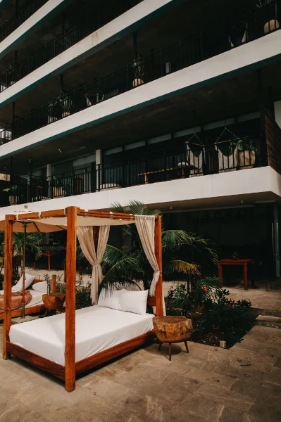 Hotel Hotel B Unique con day pass