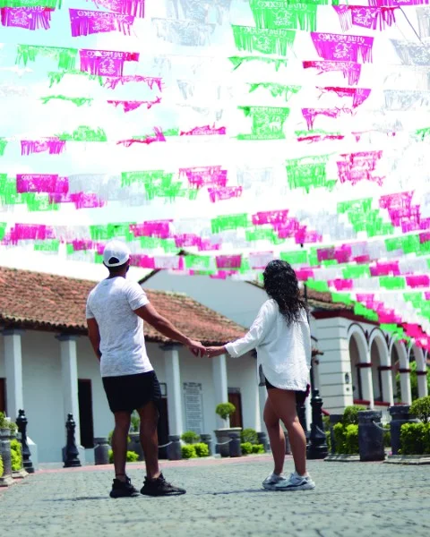 Hotel Tour Catemaco y los Tuxtlas con day pass