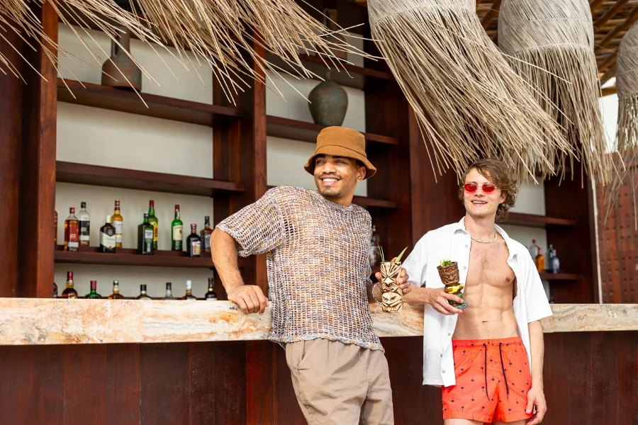 Hotel Ennea Beach Club by Hyatt Vivid Grand Island con day pass