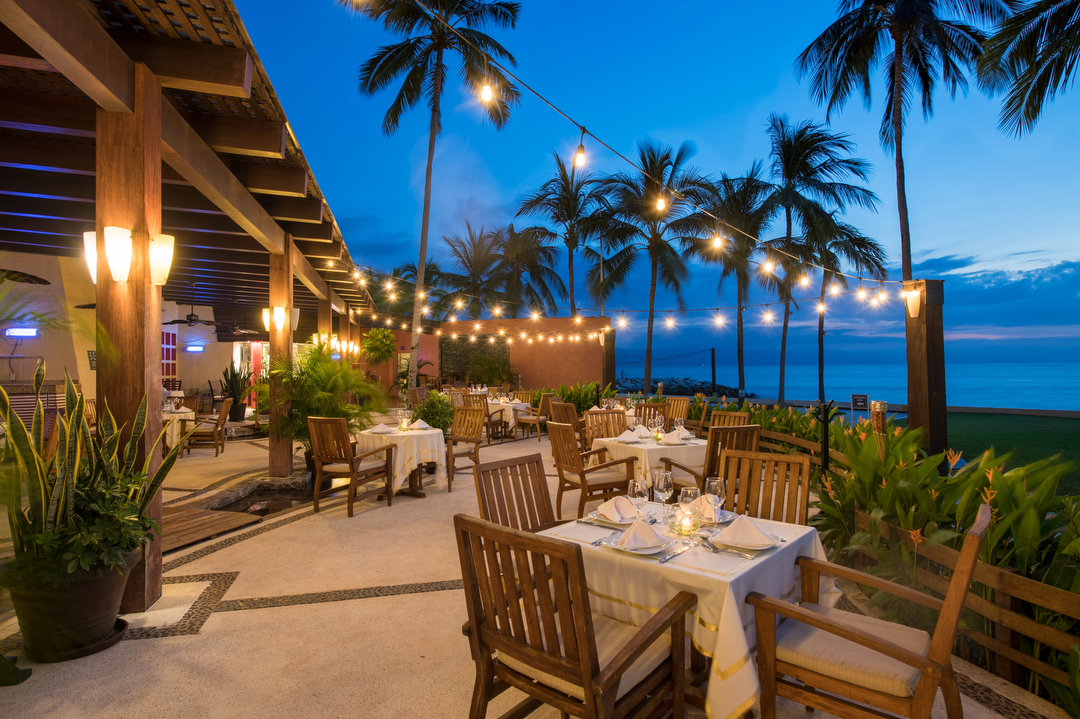 Hotel Club Regina Puerto Vallarta con day pass