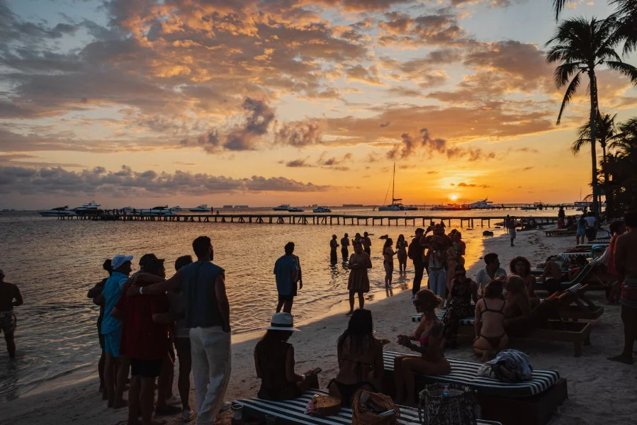 Hotel Areia Beach Club Isla Mujeres con day pass