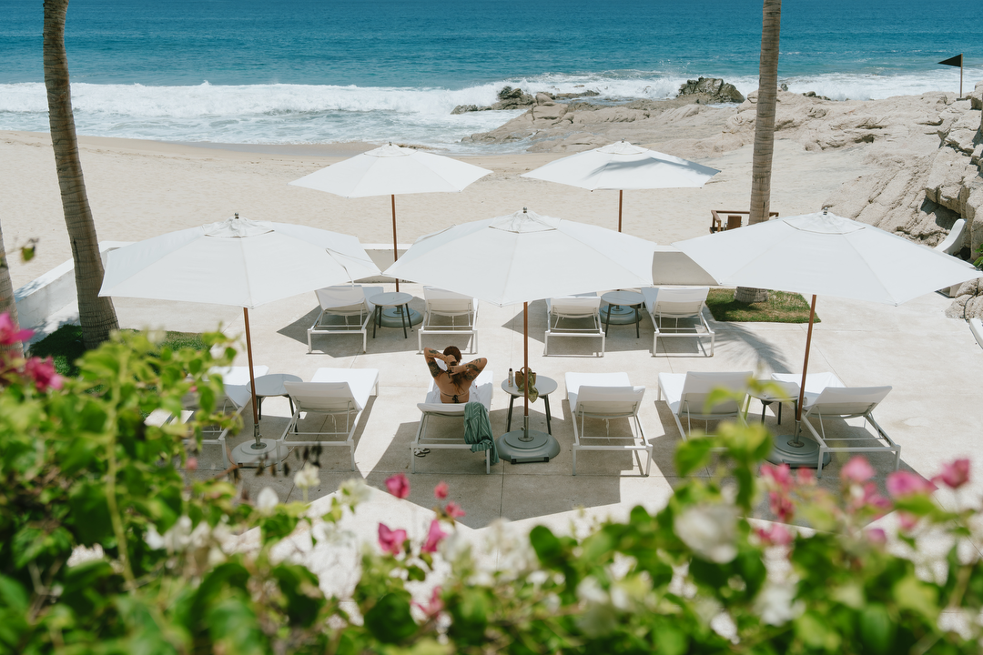 Hotel Mar Del Cabo by Velas Resorts con day pass