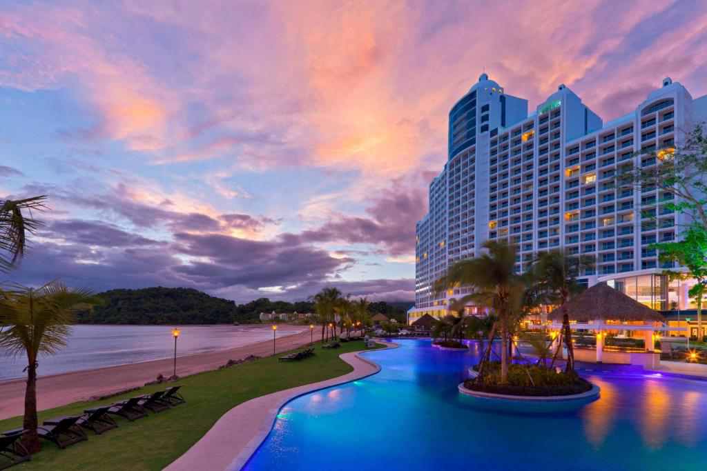 Hotel Westin Playa Bonita con day pass